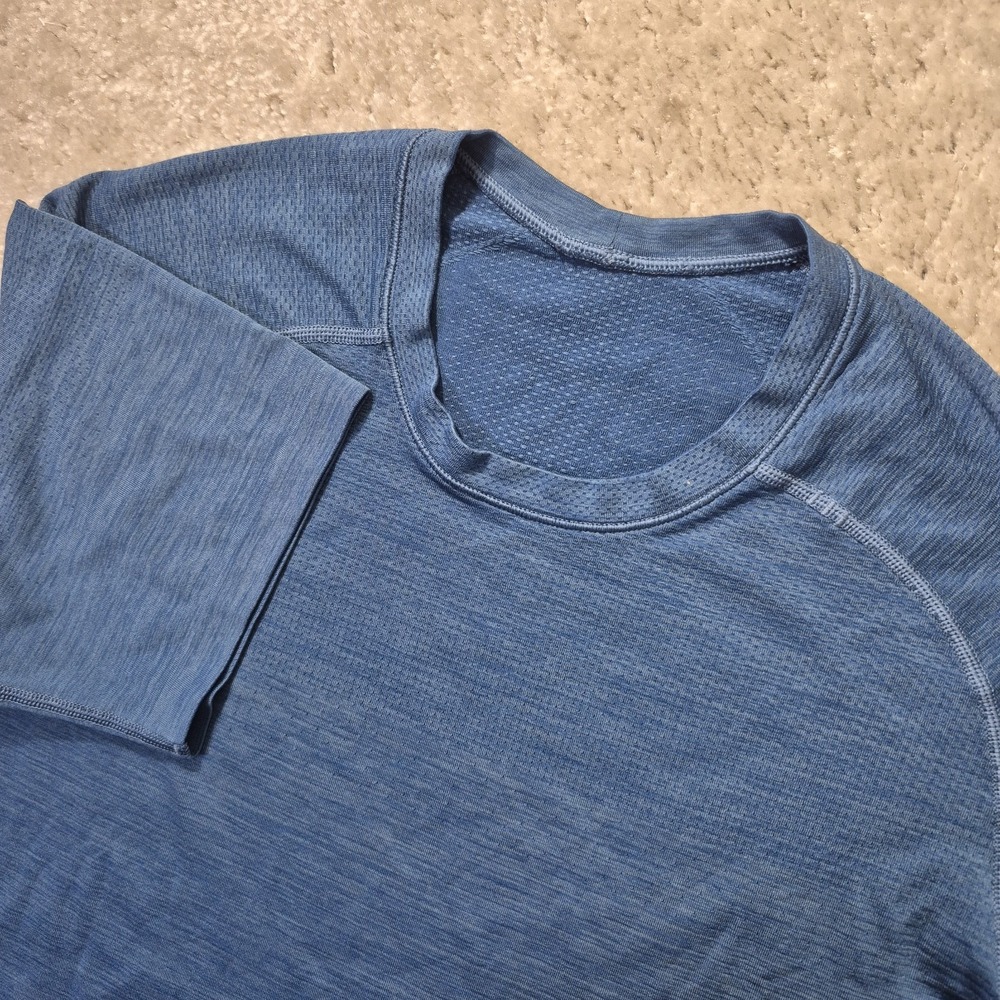 Lululemon Metal Vent Tech Shirt Blue Small Performance Running Minimalist Gym